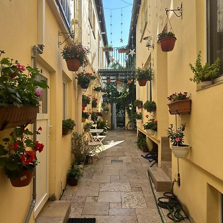 P4D Room Чеське Будєйовіце Екстер'єр фото